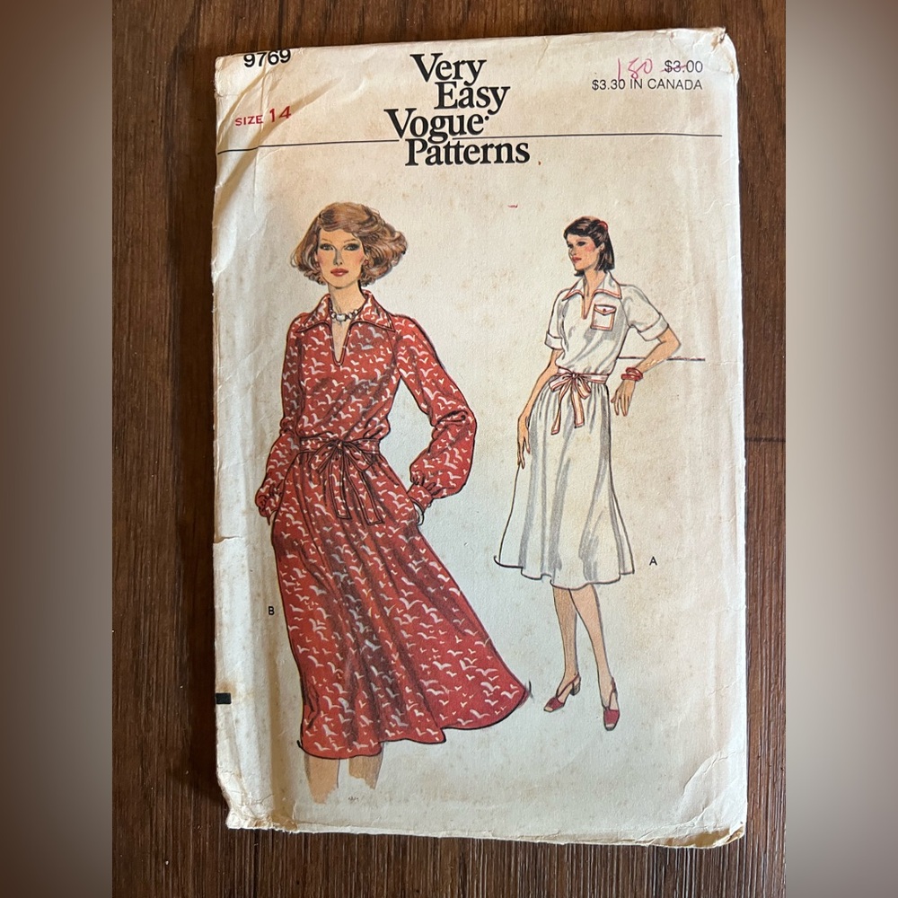 Vintage 70s Vogue Dress Pattern